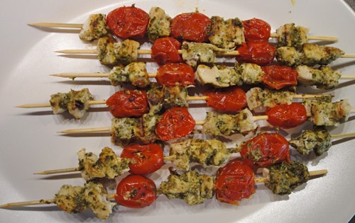 chicken pesto skewers