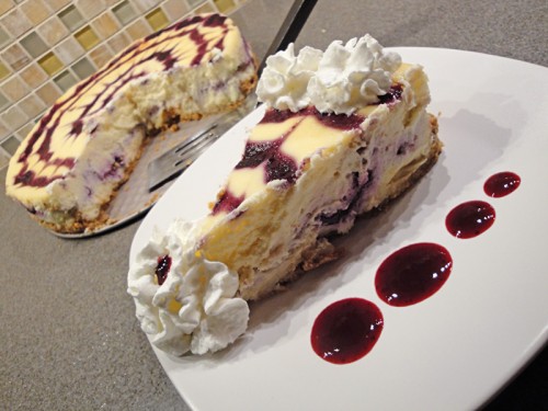 white chocolate blueberry cheesecake