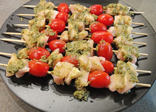 chicken pesto skewers