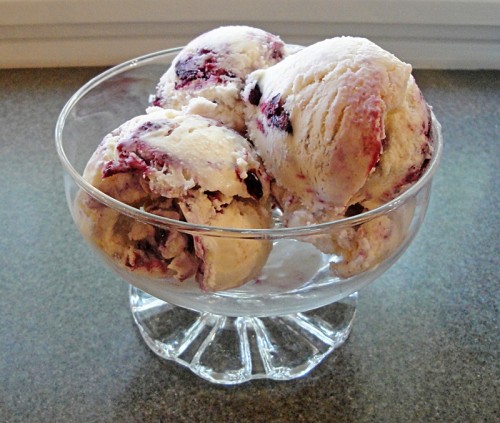 blueberry pie ice cream